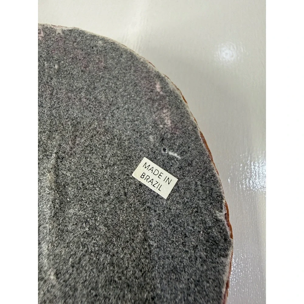 Unbranded polished agate